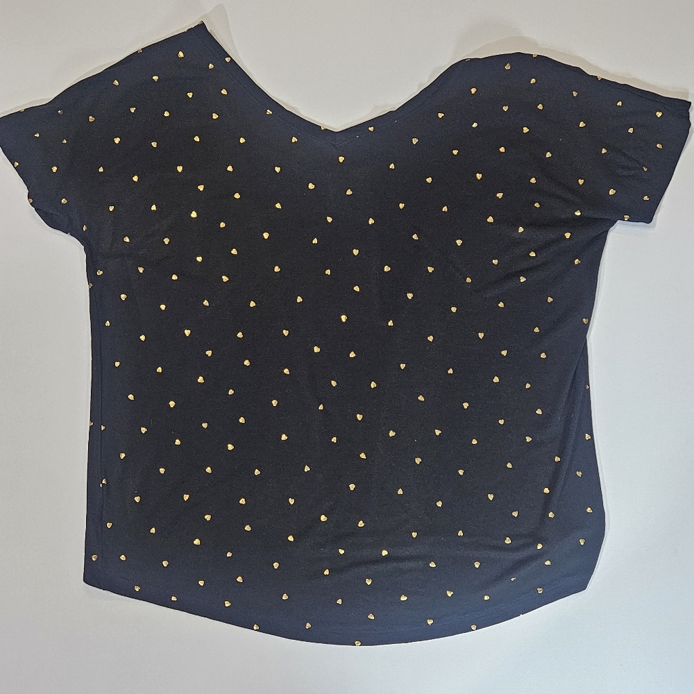Gap Luxe Blouse Womens XS Black Gold Hearts Print V-neck Cap Sleeve Feminine Top